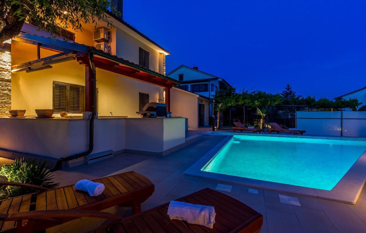 Holiday Home Villa Пула Стая снимка