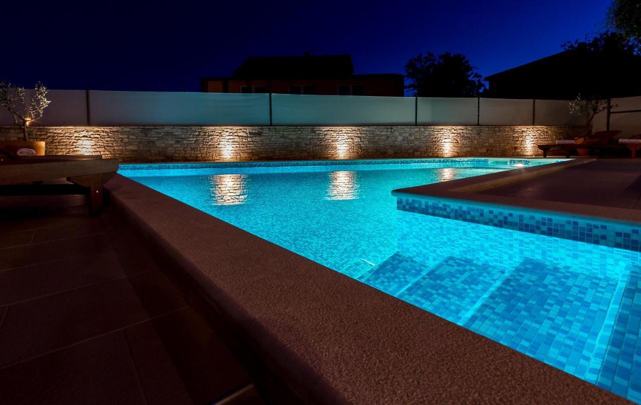 Holiday Home Villa Пула Стая снимка
